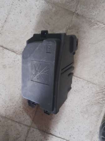 RENAULT R 25 ÇIKMA YEDEK SİGORTA KUTUSU
